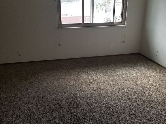 5th image of 315-320 19th St #19