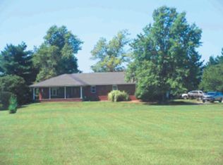 1311 S School House Rd, Vincennes, IN 47591