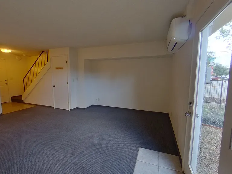 1695 Patterson Street — Photo 29