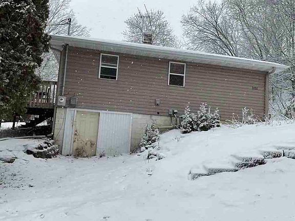 3rd image of 3000 Devon Ln