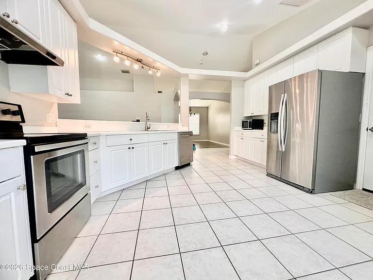 2817 Mondavi Dr — Photo 4