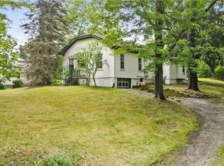 129 Johnson Rd, Warrendale, PA 15086