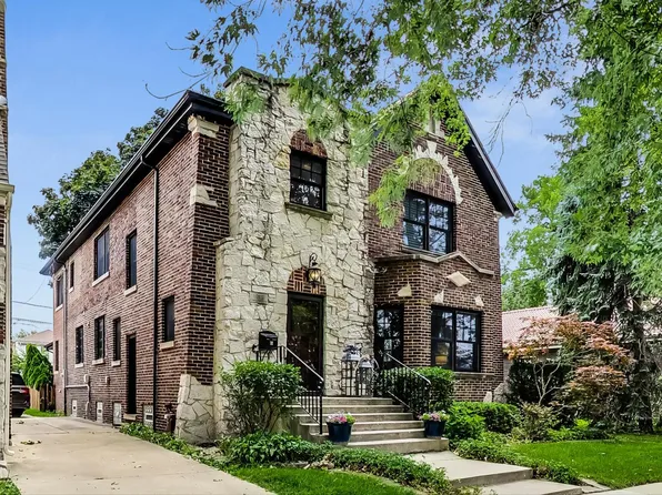 10551 S Campbell Ave, Chicago, IL 60655
