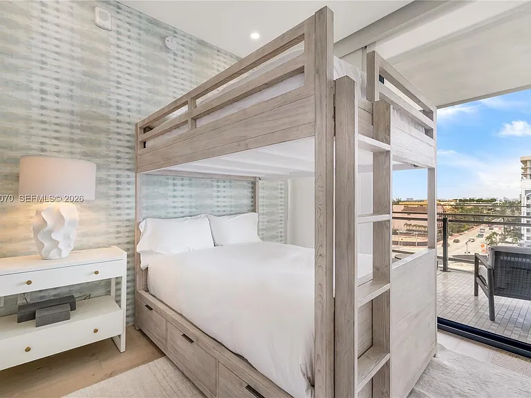 8701 Collins Ave #605 — Photo 25