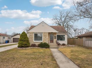 2835 Blaine AVENUE, Racine, WI 53405