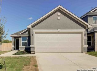 5103 Kayak Cv, Elmendorf, TX 78112