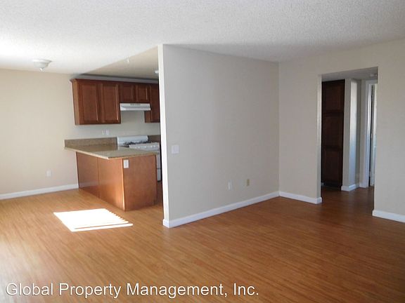 2nd image of 11595 White Ave APT 21