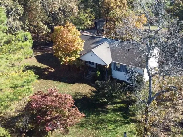 8508 S Pleasant Valley Rd, Decatur, AR 72722