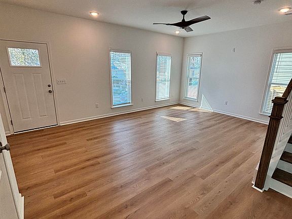 3rd image of 4 Brush St