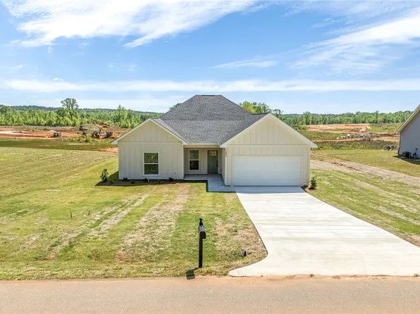 1240 30th St, Valley, AL 36854