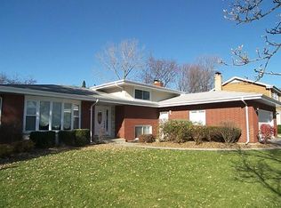 1026 Maple Rd, Flossmoor, IL 60422