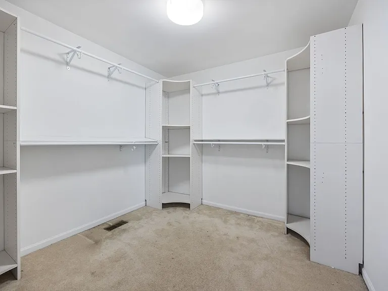 722 Aster Dr — Photo 23