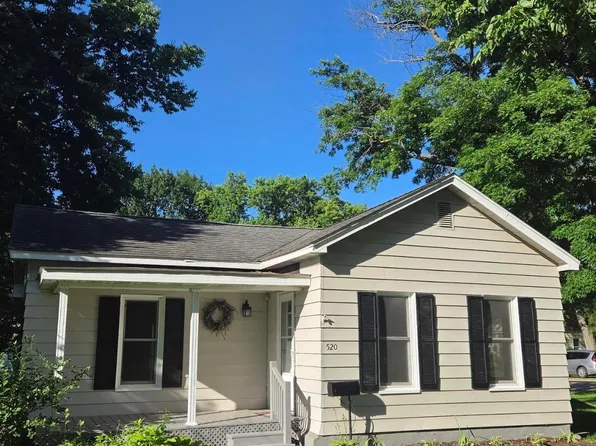 520 W Beech St, Chillicothe, IL 61523