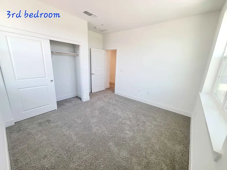 3184 Alverstone Dr — Photo 18