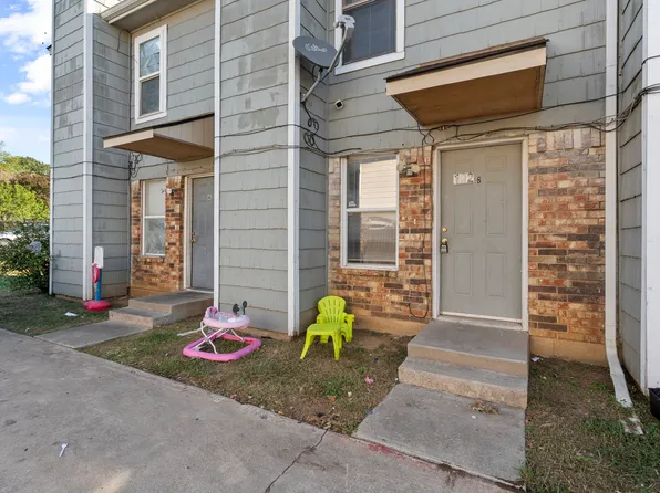 3204 McLean St, Fort Worth, TX 76103