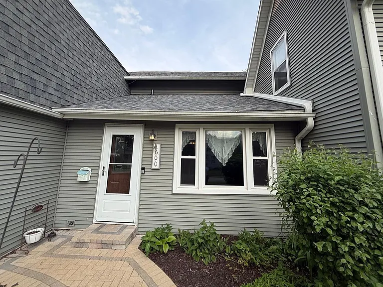 600 Dewey St — Photo 19