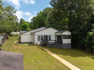 120 W Daylight Dr, Eatonton, GA 31024