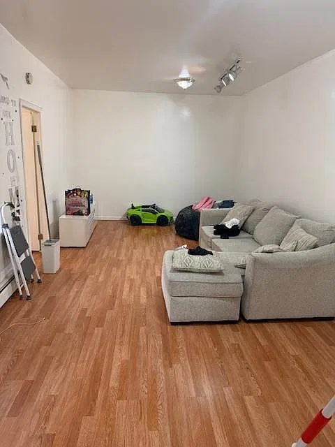 1866 Kennedy Blvd — Photo 4