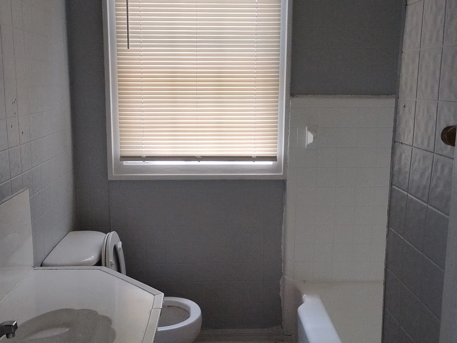 106 North 20th Avenue - B — Photo 4