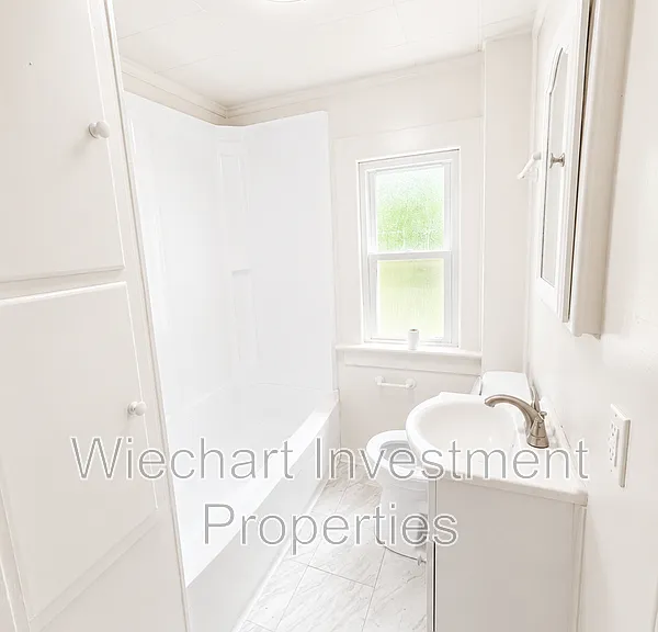 614 N Metcalf St — Photo 7