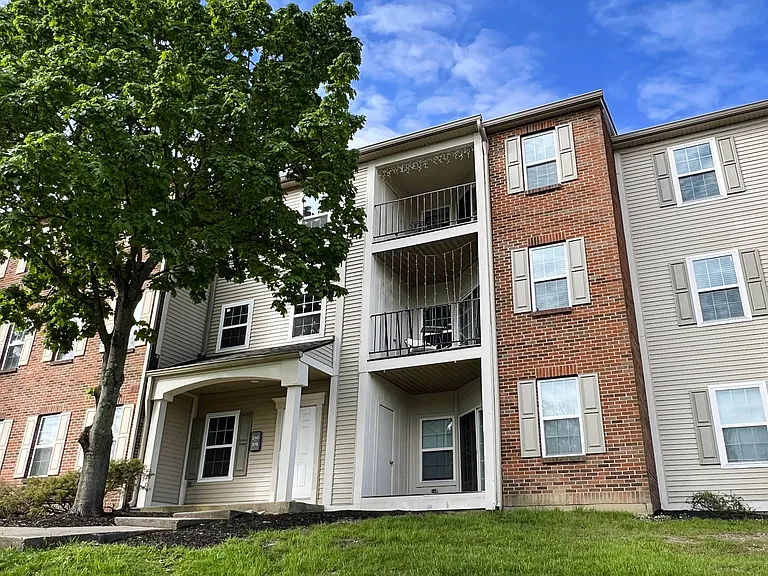 Woodhills Apartments — Photo 9