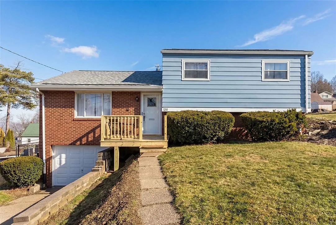 1210 Linden St photo 1