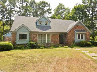 205 W Academy St, Lonoke, AR 72086
