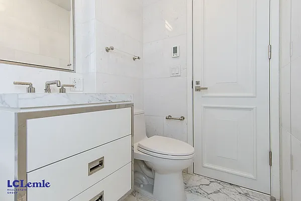 Rented by LC Lemle Real Estate Group | media 28