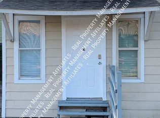 6101 Sidney St #B, Houston, TX 77021