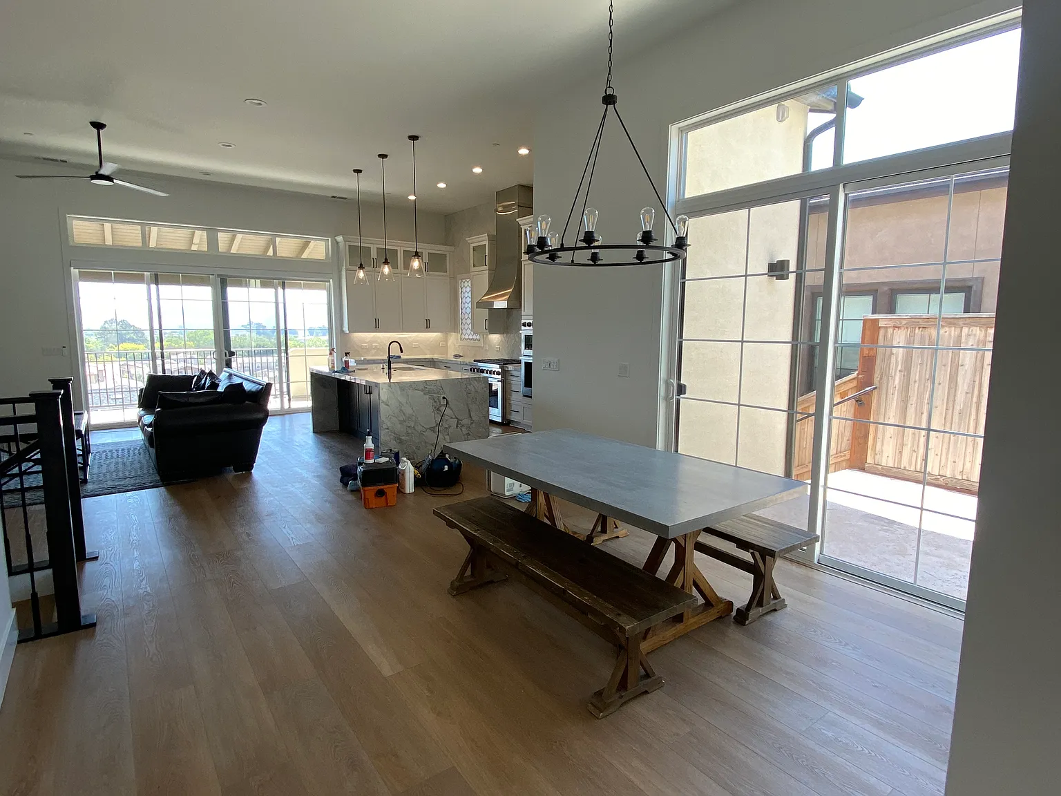 4133 Hillside Dr — Photo 3