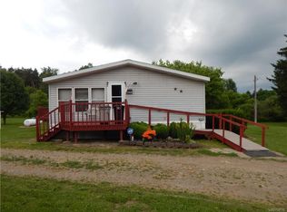 6779 Cross Rd, Springville, NY 14141