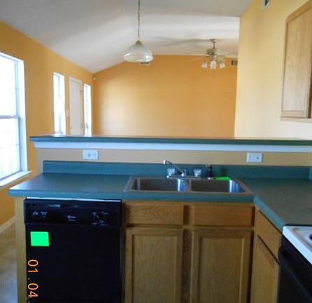 3rd image of 2913 Barataria Blvd
