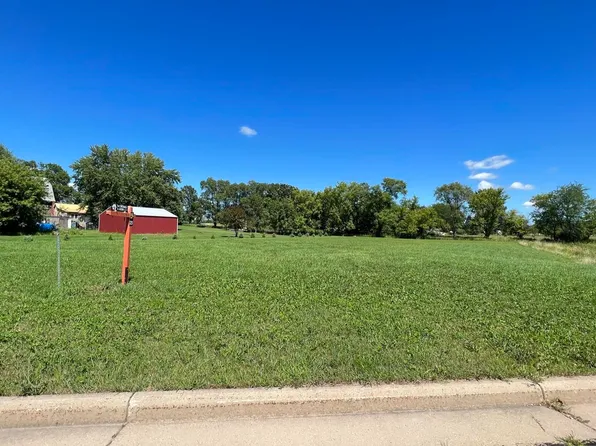 308 Jasmine Dr #23, Berlin, WI 54923