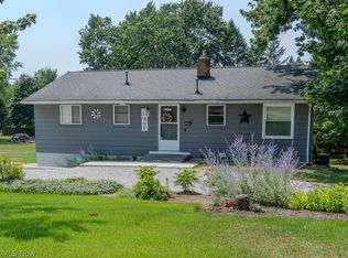9811 Bellhaven Ave NW, Uniontown, OH 44685