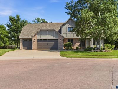 6709 W 32nd St, Sioux Falls, SD, 57106