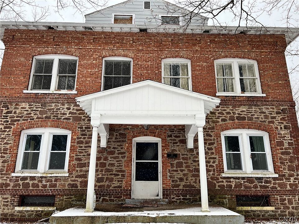 17 Barrett Dr, NY 13115 Zillow