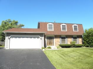 664 Arizona Pass, Elk Grove Village, IL 60007