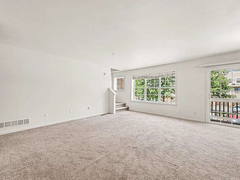 2878 Barclay Way — Photo 39