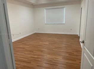 15102 SW 11th St, Miami, FL 33194