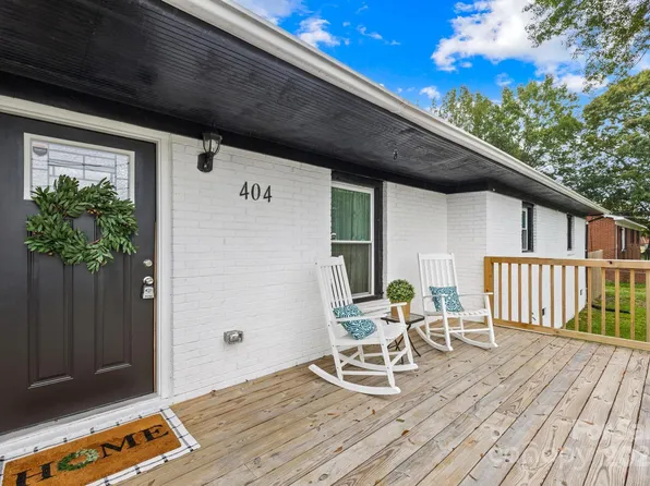 404 Guinn St, Clover, SC 29710
