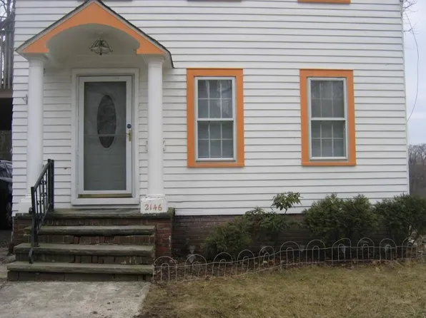 2146 Westburn Rd, East Cleveland, OH 44112