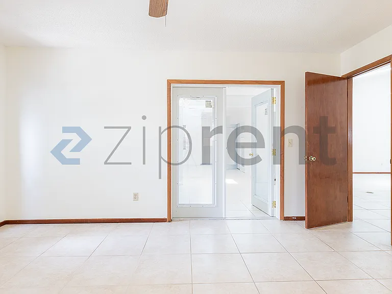 1272 Blueberry Ct — Photo 11