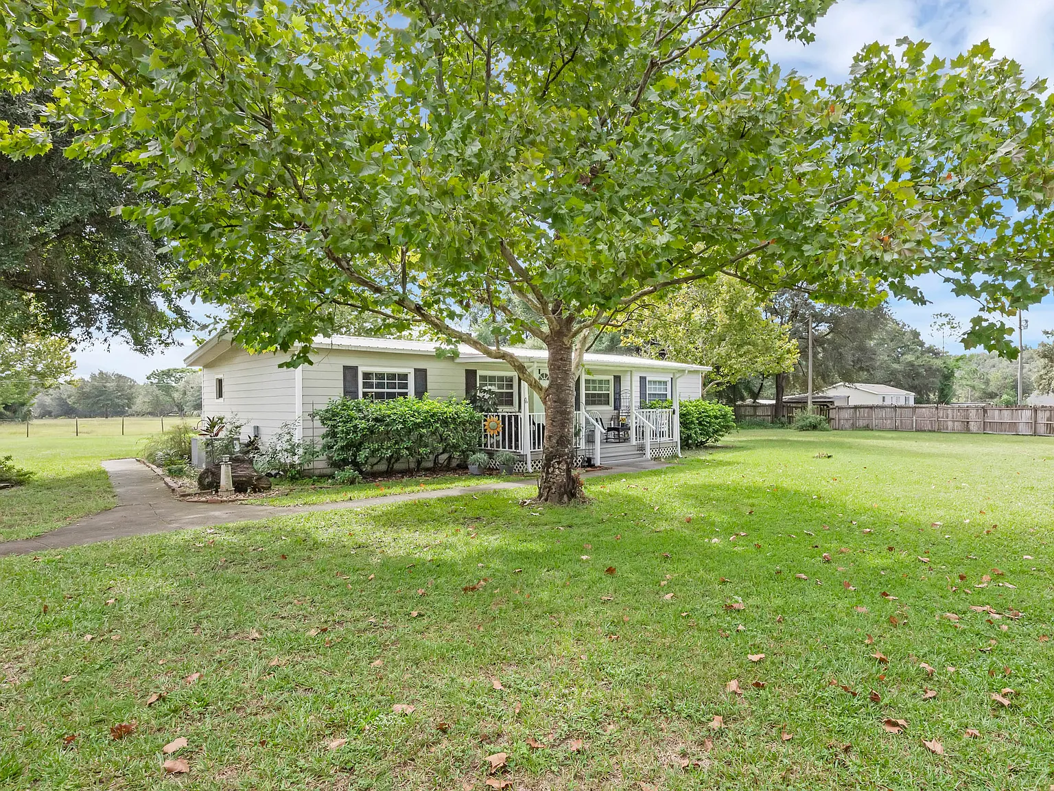 14438 County Road 561A — Photo 1