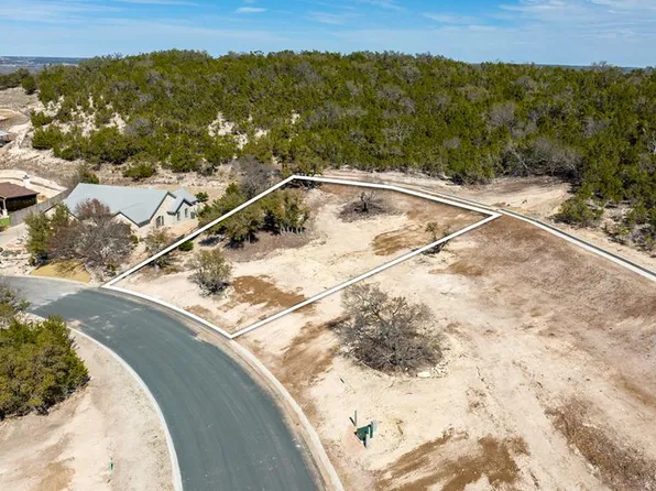 108 Stoneledge Dr, Fredericksburg, TX 78624