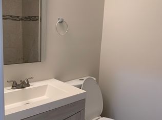 402 N Milton Ave APT 402B, Baltimore, MD 21224