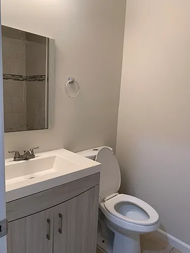 402 N Milton Ave #402B Photo 1