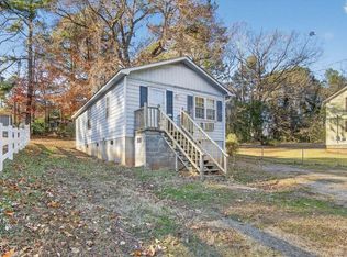 426 Thomas St, Henderson, NC 27536