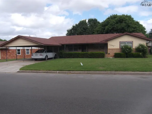 1003 Jan Dr, Burkburnett, TX 76354