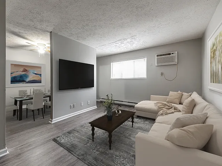 Avalon Apartments — Photo 7