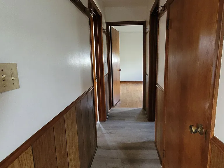 331 Newport Rd — Photo 11